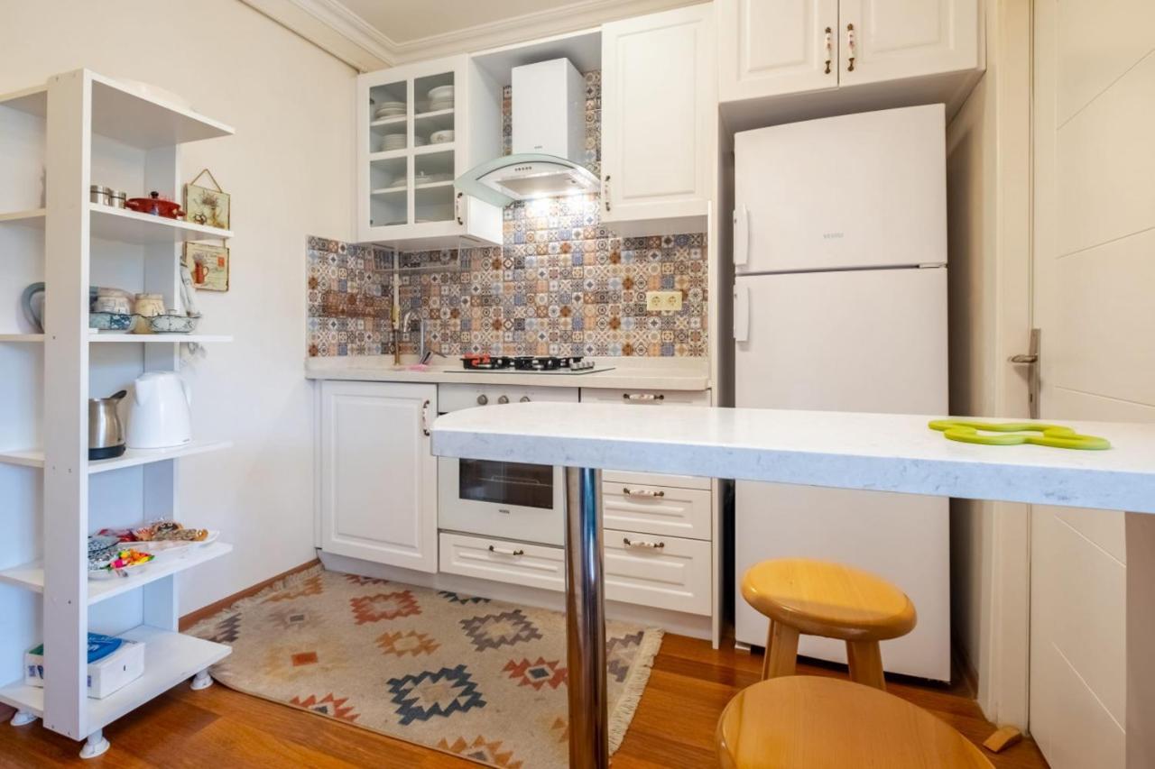 Pleasant Flat With Central Location In Sisli Istanbul Ngoại thất bức ảnh